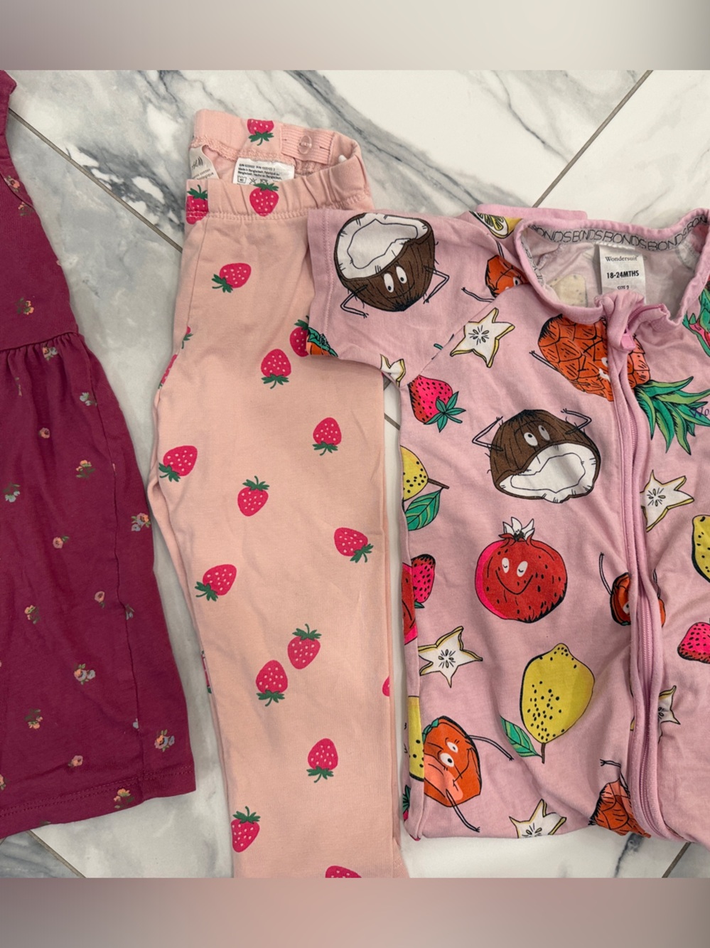 Bonds 2T Organic fruit themed Bundle